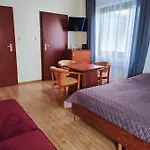 Lubar Πανσιόν 3*