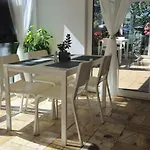 Πανσιόν Lubar Dziwnów
