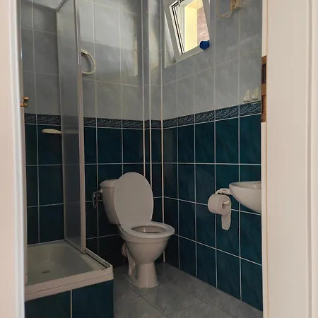 Casa de hóspedes Lubar 3*